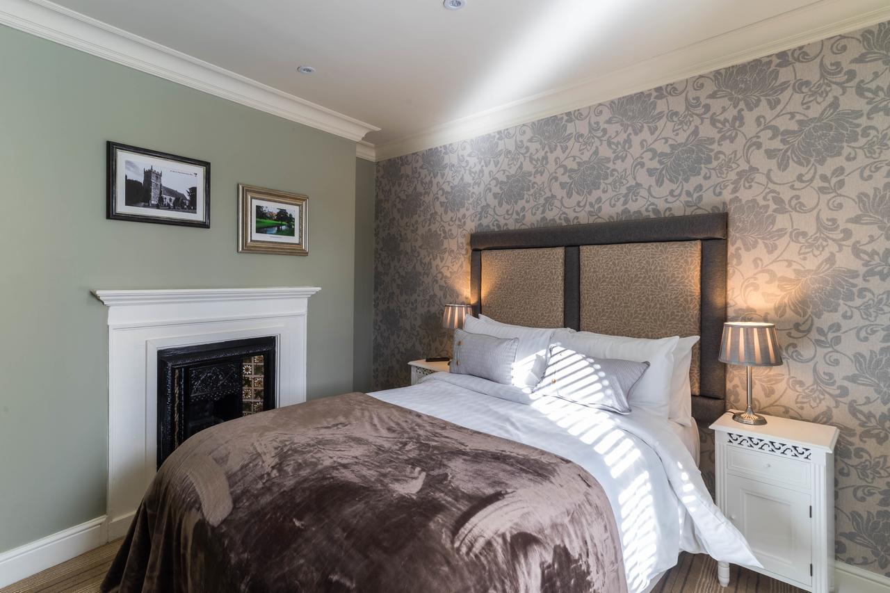 Greyhound Inn Wilton Wilton  Ngoại thất bức ảnh