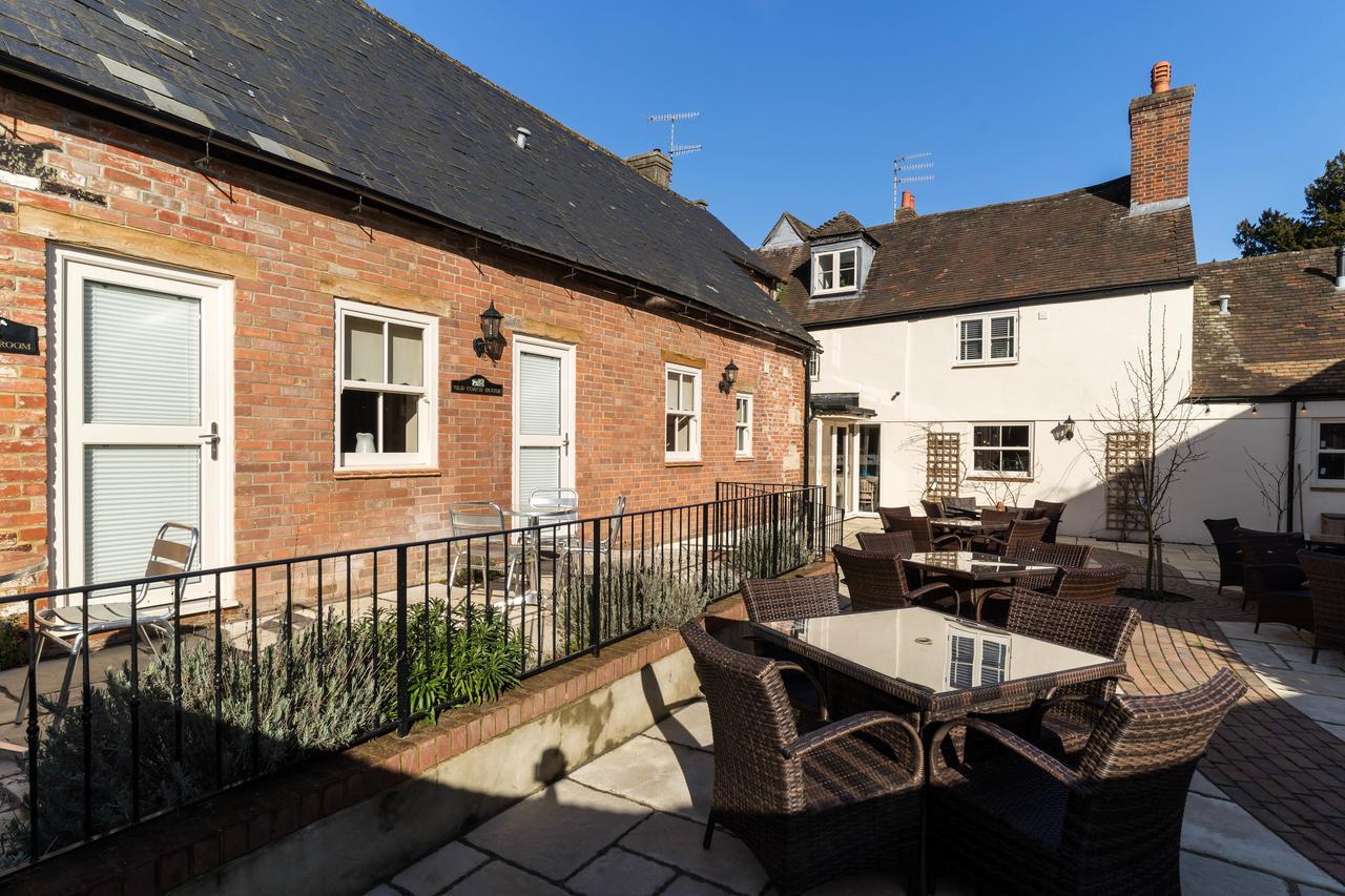 Greyhound Inn Wilton Wilton  Ngoại thất bức ảnh