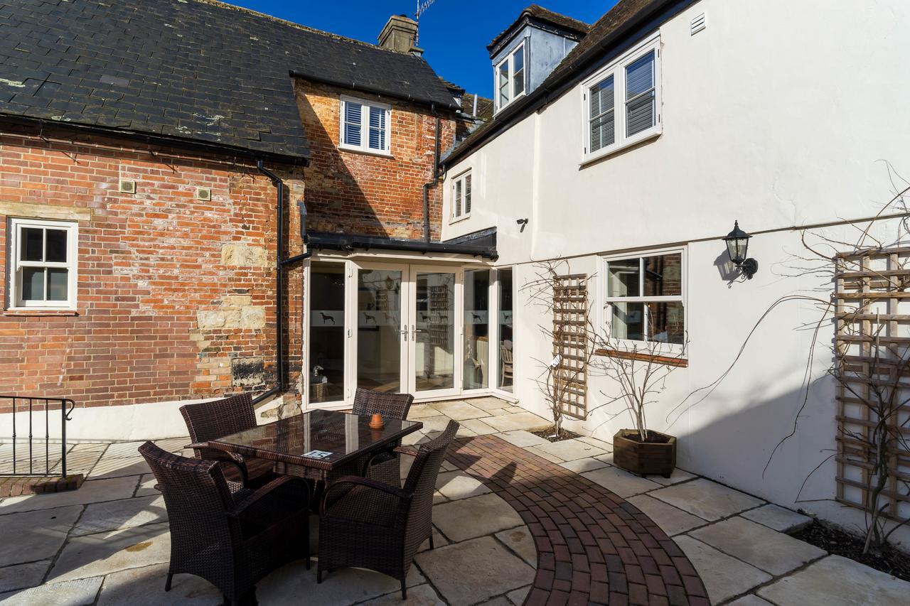 Greyhound Inn Wilton Wilton  Ngoại thất bức ảnh