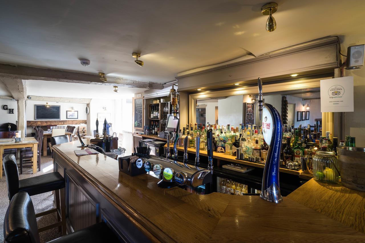 Greyhound Inn Wilton Wilton  Ngoại thất bức ảnh