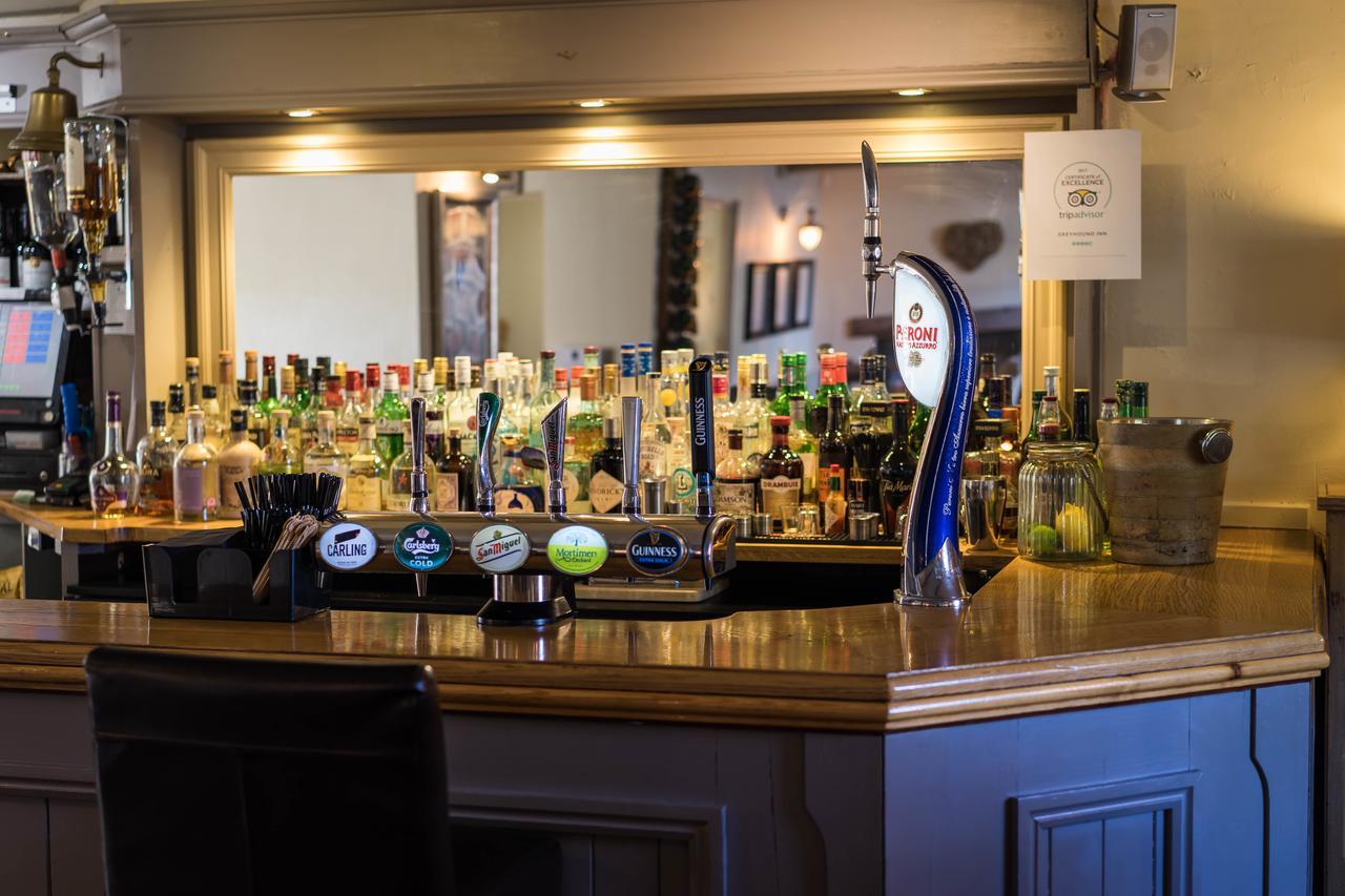 Greyhound Inn Wilton Wilton  Ngoại thất bức ảnh
